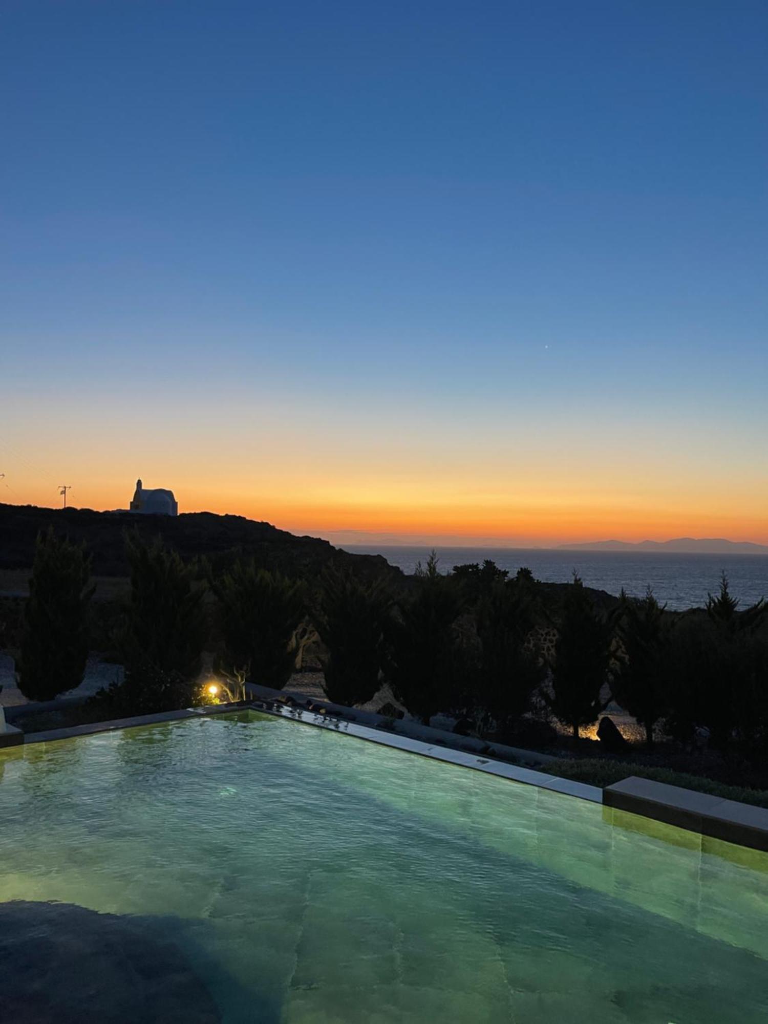 Saint John Oia-Villas With Private Heated Pool Экстерьер фото